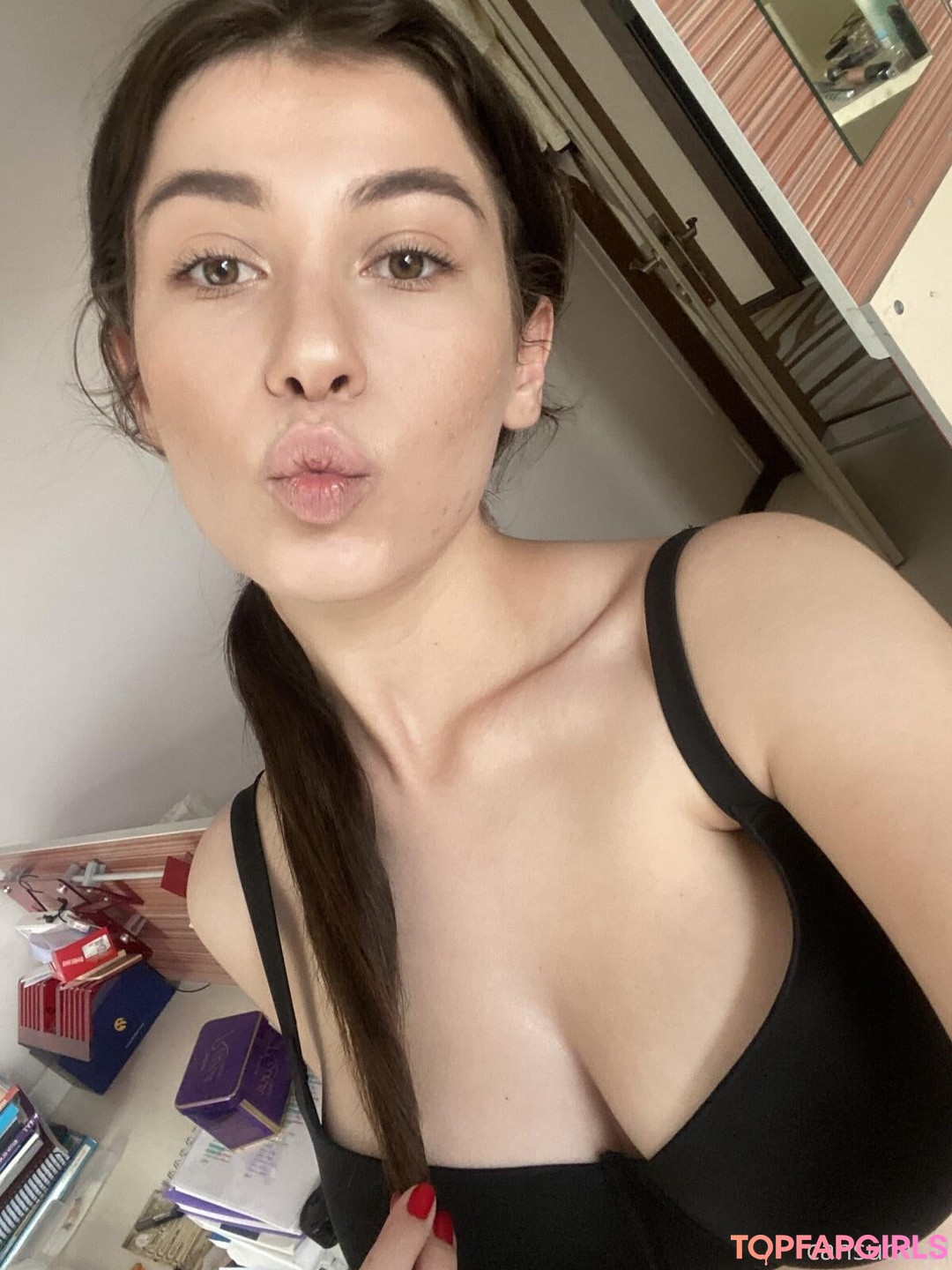 Cansu CakalOnlyFans Model Nude Leaks Pic #14